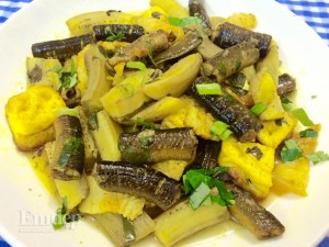 Lươn om chuối